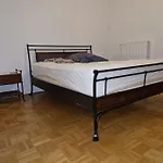 Privat Zimmer In 2 Zimmer Wohnung